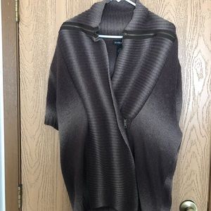 Lane Bryant short sleeved sweater